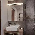 Hager's 3* זאלבך הינטרגלם