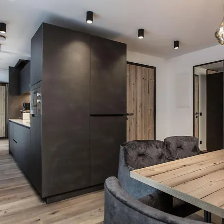 Hager's Bed & Breakfast 3*